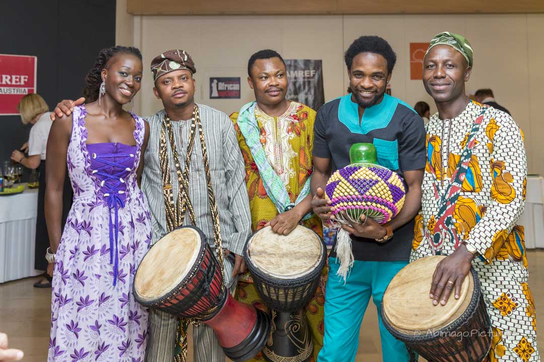 Gruppenfoto von afrikanischen Band-Mitgliedern